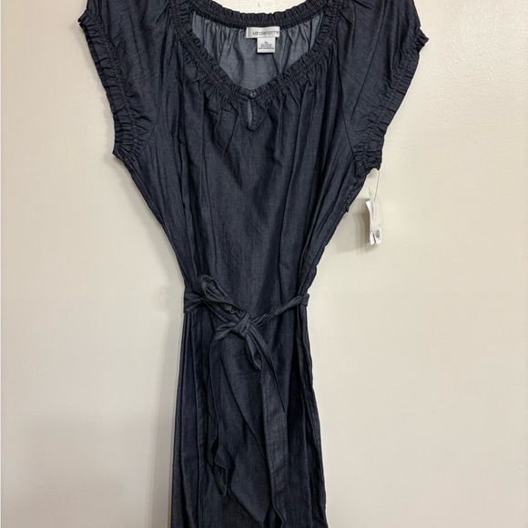 Liz Claiborne Dresses & Skirts - Liz Claiborne Blue Dress with Ruffle Detail